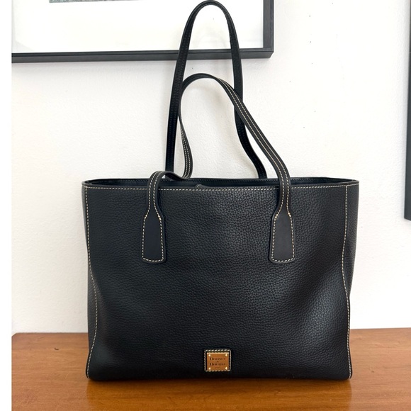 Dooney & Bourke Florentine Leather Ashton Tote Handbag in Black - Picture 2 of 8